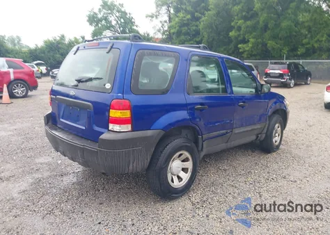 2006 Ford Escape Xls/Xls Manual z USA, uszkodzony, nr VIN 1FMYU02Z96KA73492